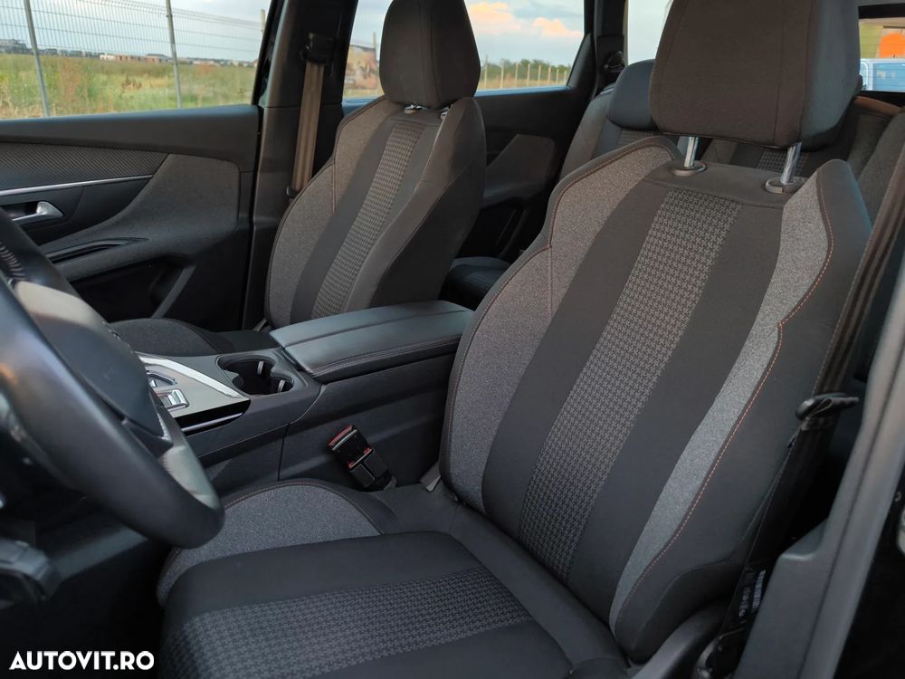 Peugeot 5008 PureTech 130 EAT8 Stop & Start Active Business-Paket - 10