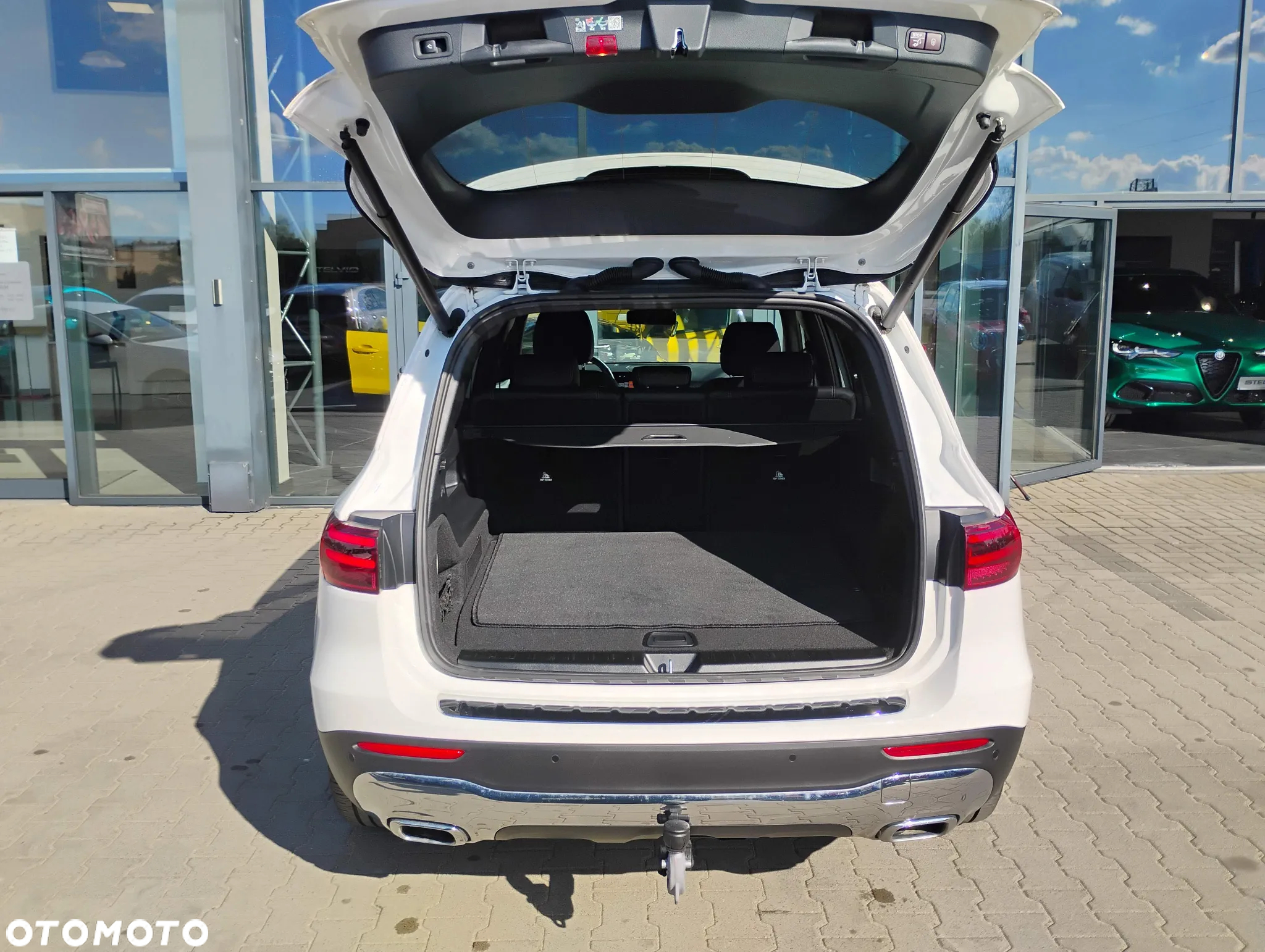 Mercedes-Benz GLB 200 Progressive 7G-DCT - 7