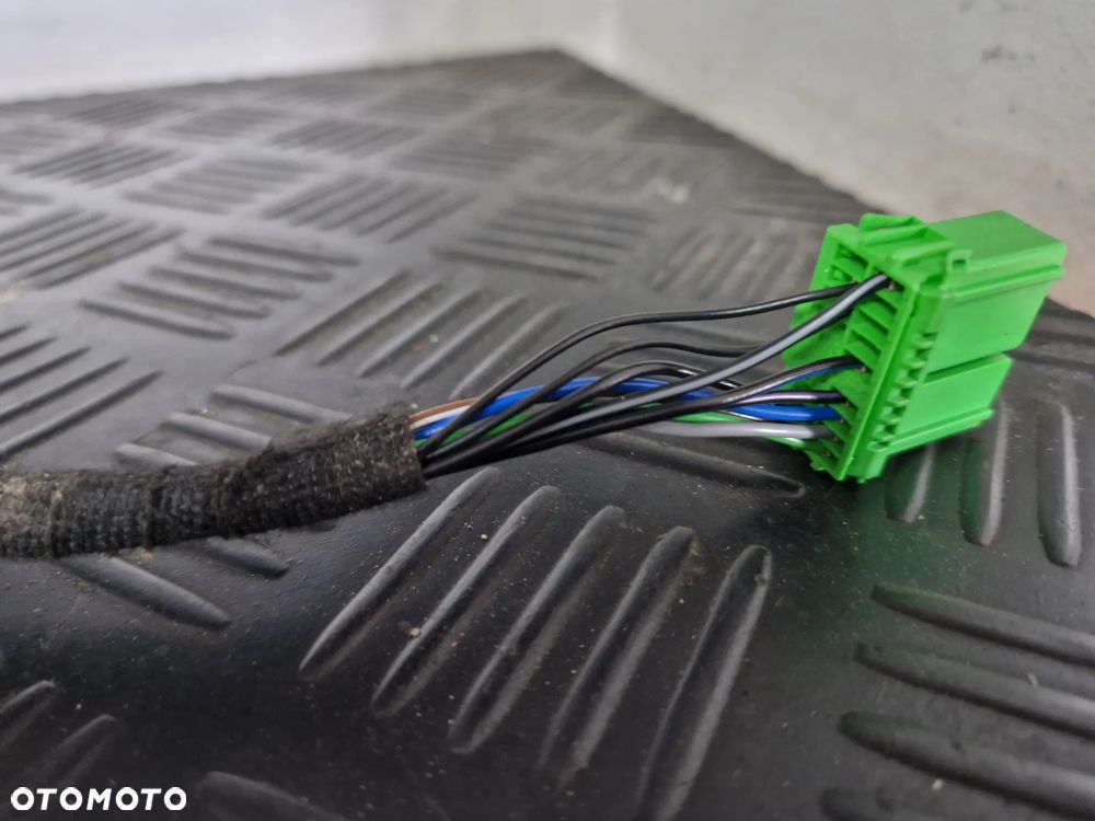 VOLVO V40 II LUSTERKO LEWE ELEKTRYCZNE 8 PIN CZARNY POŁYSK - 3