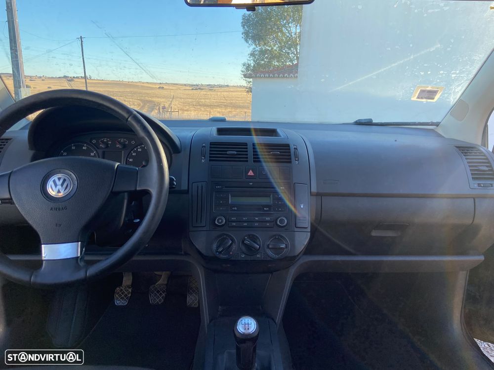VW Polo