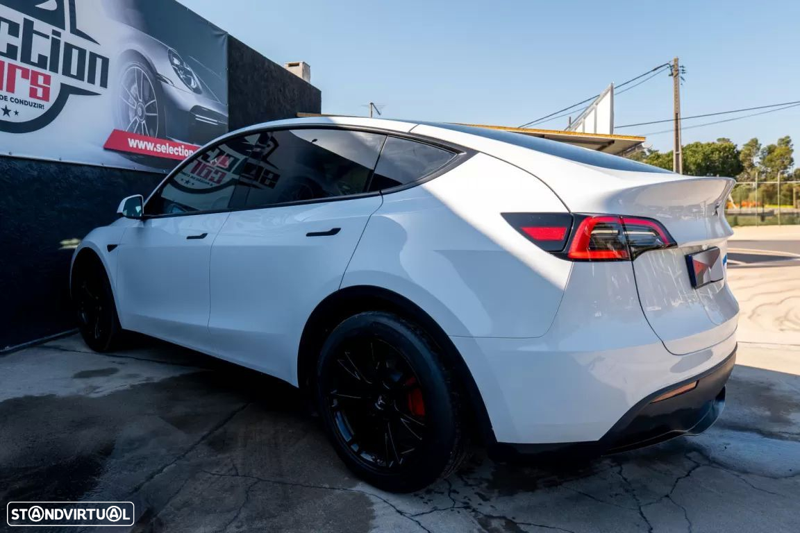 Tesla Model Y Tração Traseira - 24