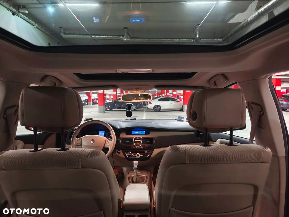 Renault Laguna 2.0 dCi Privilege - 3