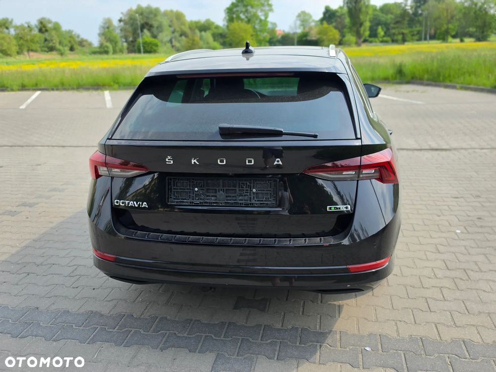 Skoda Octavia 1.5 TSI e-TEC DSG Style - 6