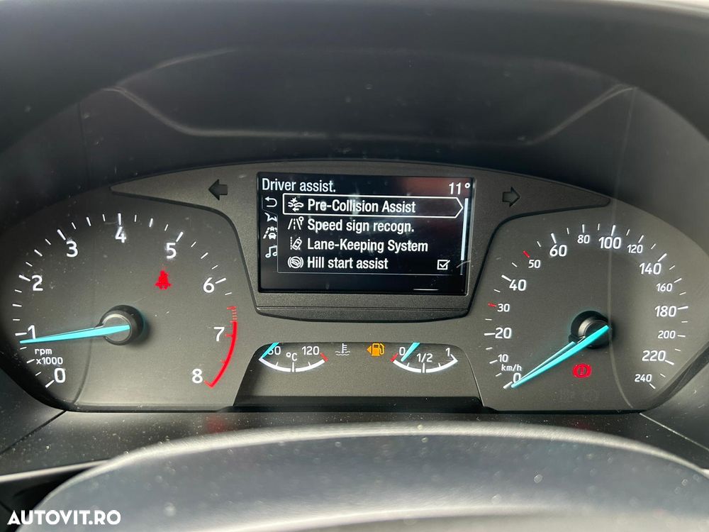 Ford Focus 1.0 EcoBoost Trend - 24