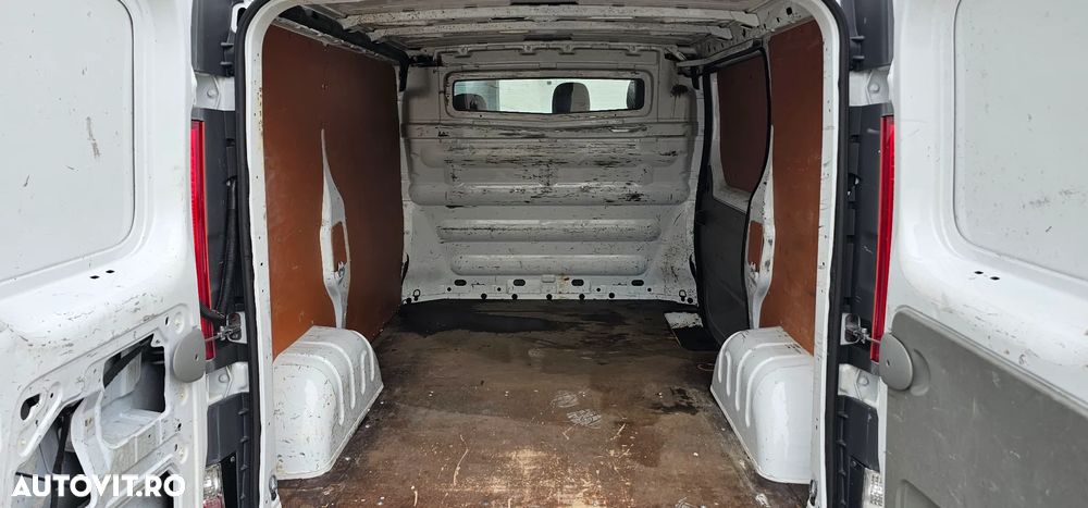 Renault Trafic 2.0 dCi 115 Combi L1H1 - 7