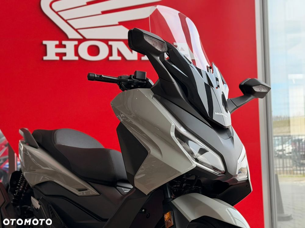 Honda NSS - 2
