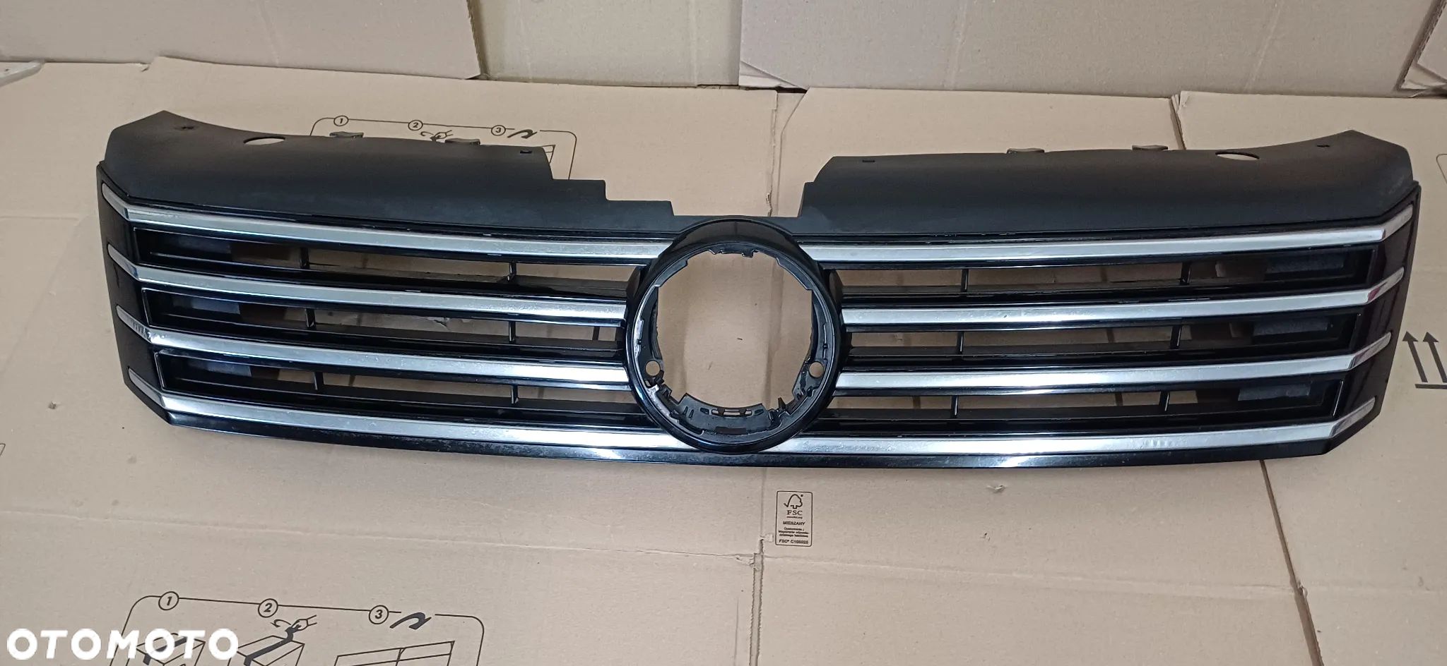 Volkswagen Passat B7 grill atrapa chłodnicy zderzaka przedniego 3AA853651 - 1