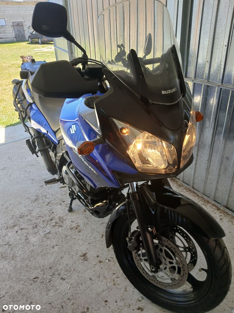 Suzuki V-STROM - 4