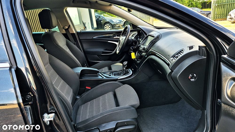 Opel Insignia 1.6 T Cosmo S&S EU6 - 38