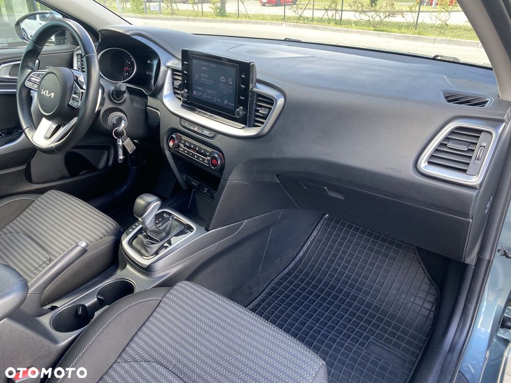 Kia Ceed - 18