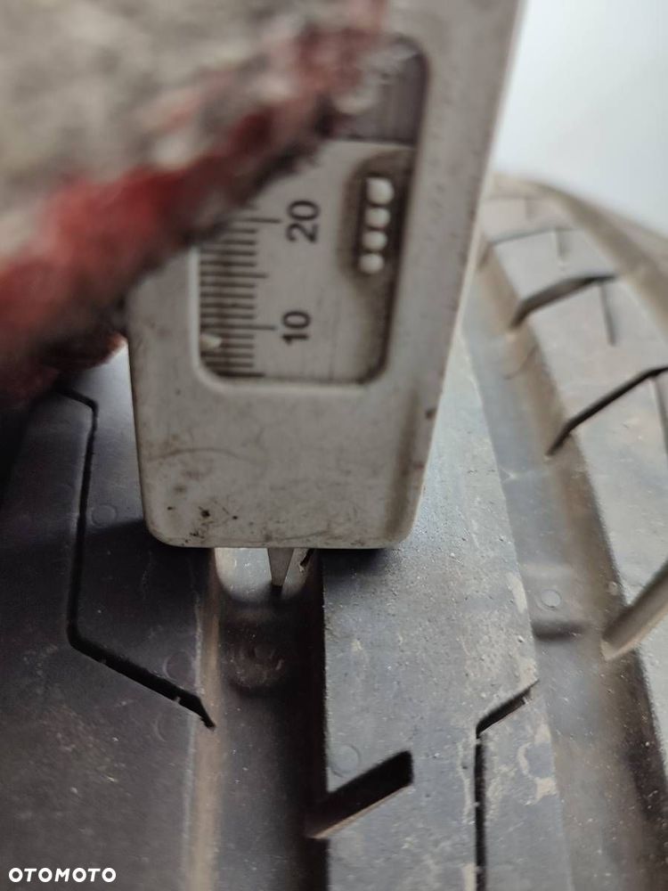 OPONA 17 LATO 225/50 - 2