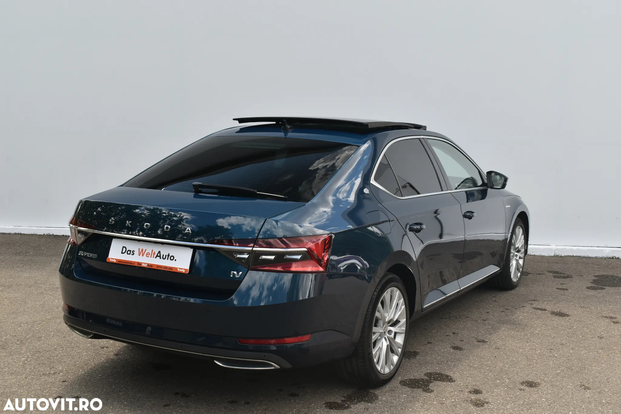 Skoda Superb 1.4 TSI iV DSG L&K - 5