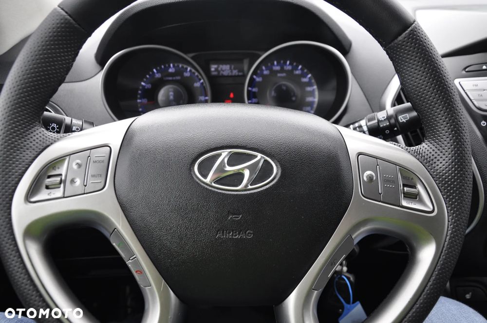 Hyundai ix35 2.0 4WD Premium - 11