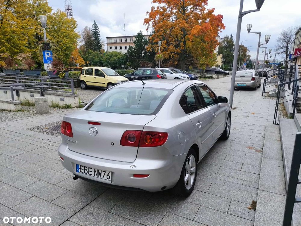 Mazda 3 - 1