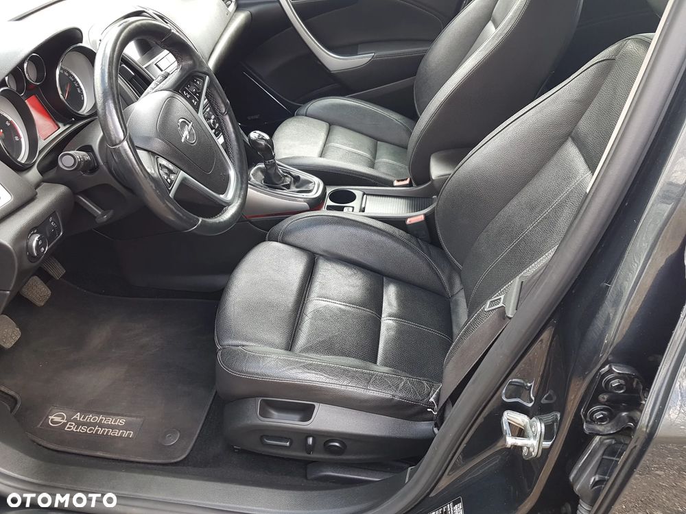 Opel Astra 2.0 CDTI DPF ecoFLEX SportsTourer Start/Stop Exklusiv - 14