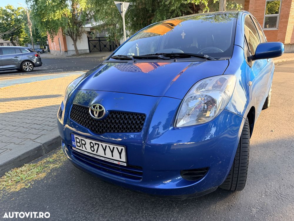 Toyota Yaris 1.4 D-4D Sol - 2