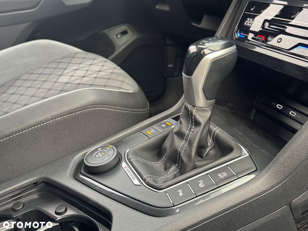 Volkswagen Tiguan 2.0 TSI 4Mot R-Line DSG - 17