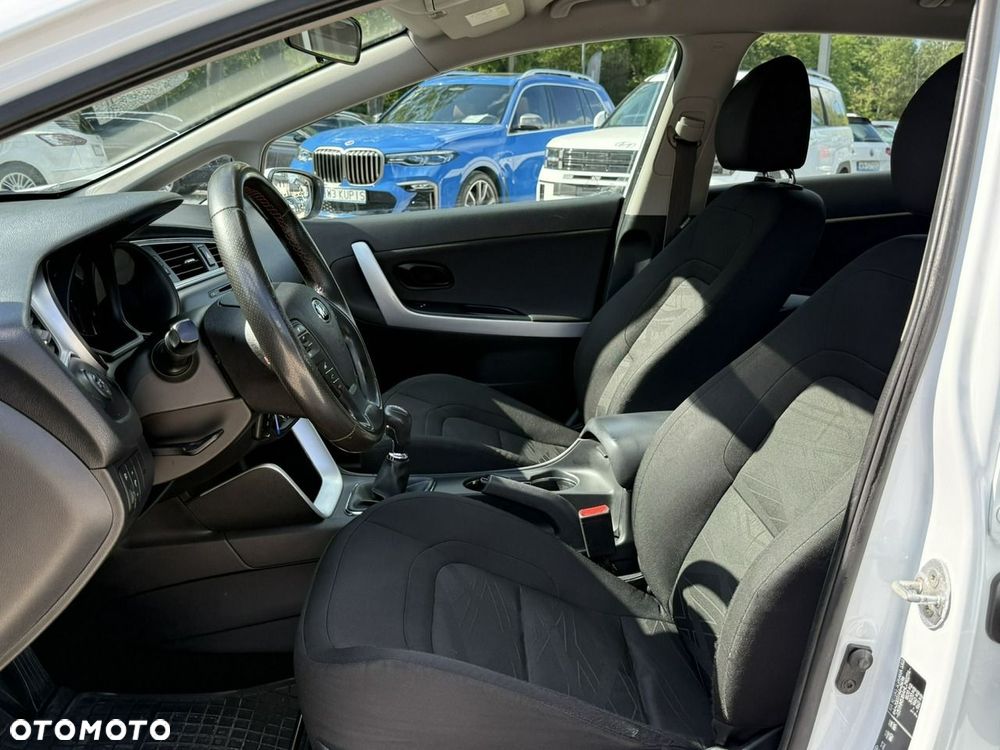 Kia Ceed 1.4 M - 10