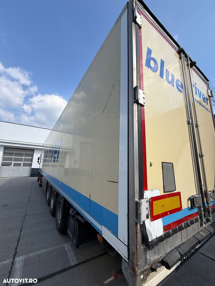 Schmitz Cargobull Semiremorca Frigorifică Dubla Temperatura - 18
