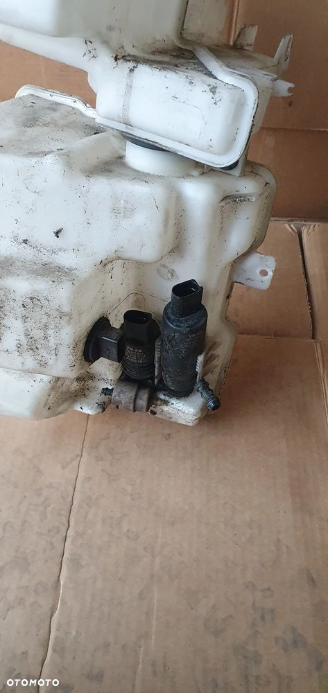 Zbiorniczek płynu spryskiwaczy pompki XENON VW Passat B6 3C0955453N - 6