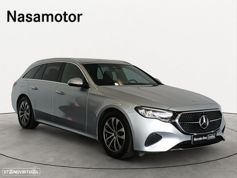 Mercedes-Benz E 220 - 1