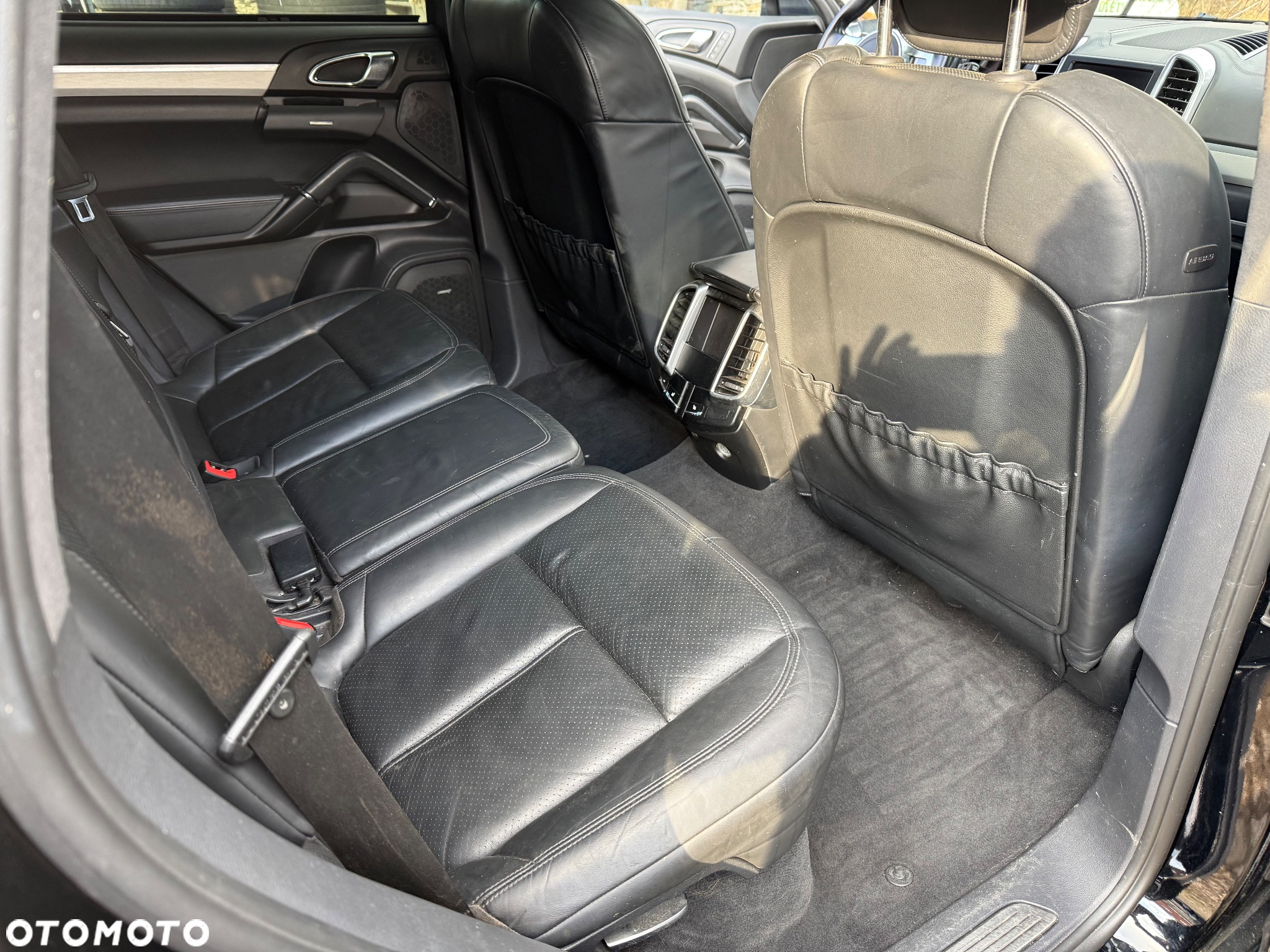 Porsche Cayenne Turbo - 10
