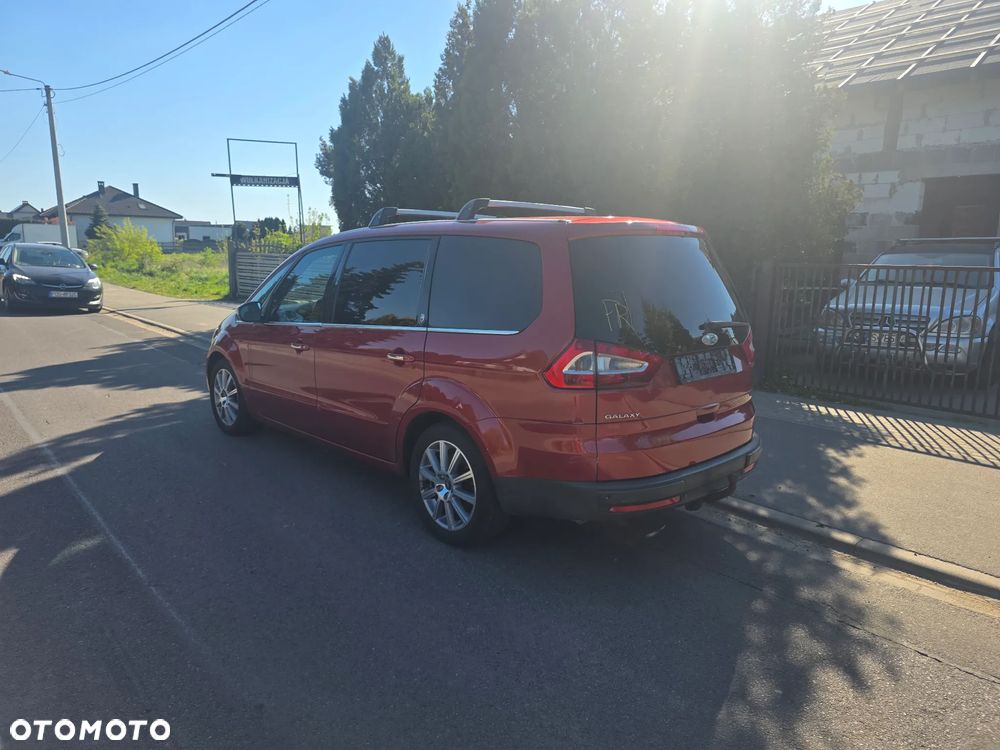 Ford Galaxy 2.0 Ghia - 2