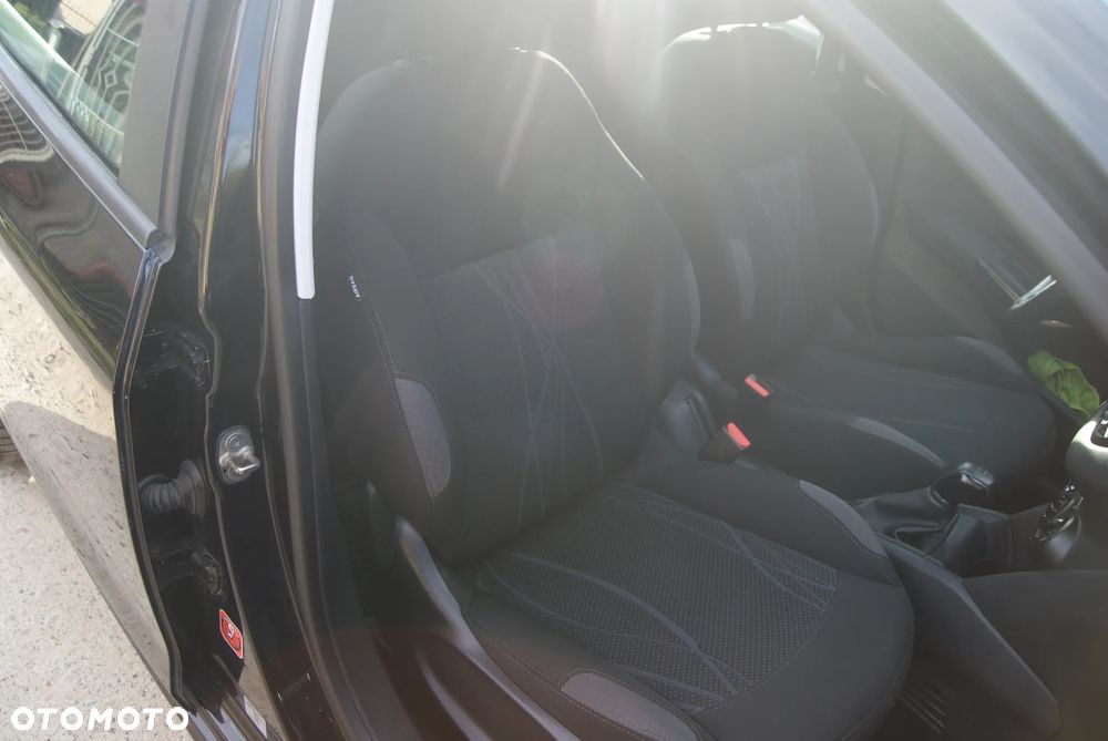 Peugeot 208 82 VTI Allure - 16