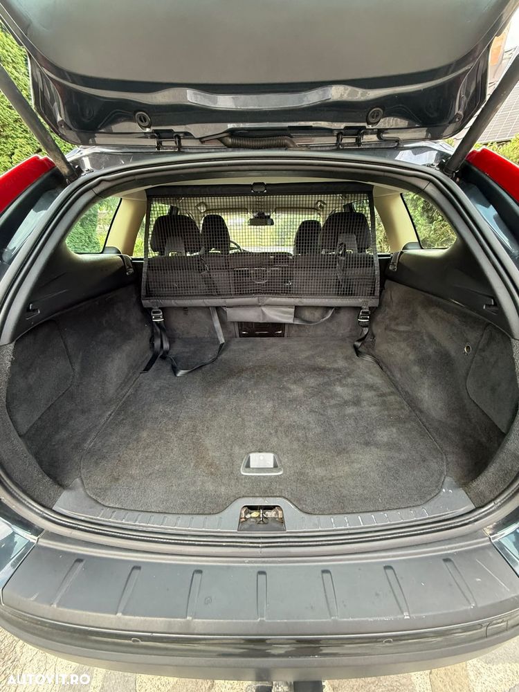 Volvo XC 60 DRIVe Momentum - 15
