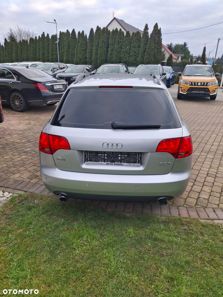 Audi A4 Avant 2.0 T FSI - 6
