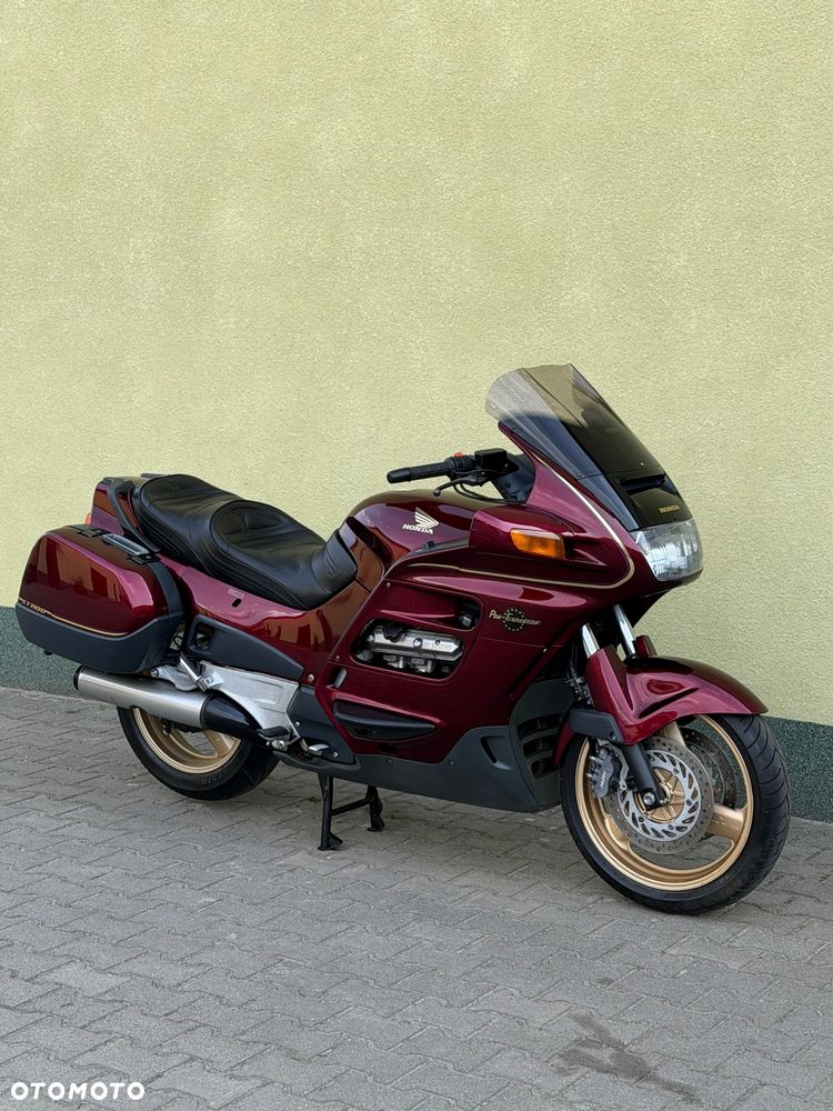 Honda ST - 1