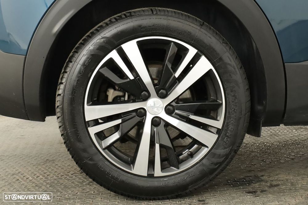 Peugeot 3008 1.2 Hybrid GT e-DCS6 - 5