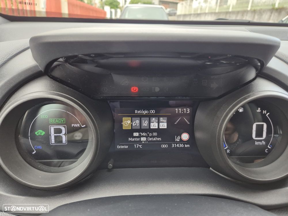 Toyota Yaris Cross 1.5 HDF Luxury - 6