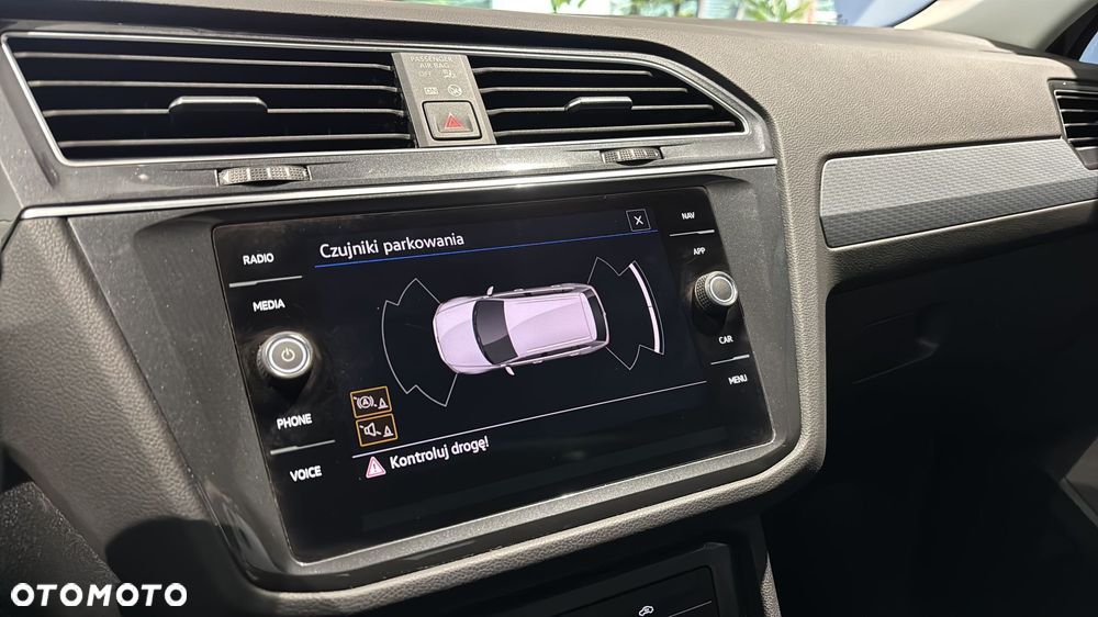 Volkswagen Tiguan 2.0 TSI 4Mot Life DSG - 21