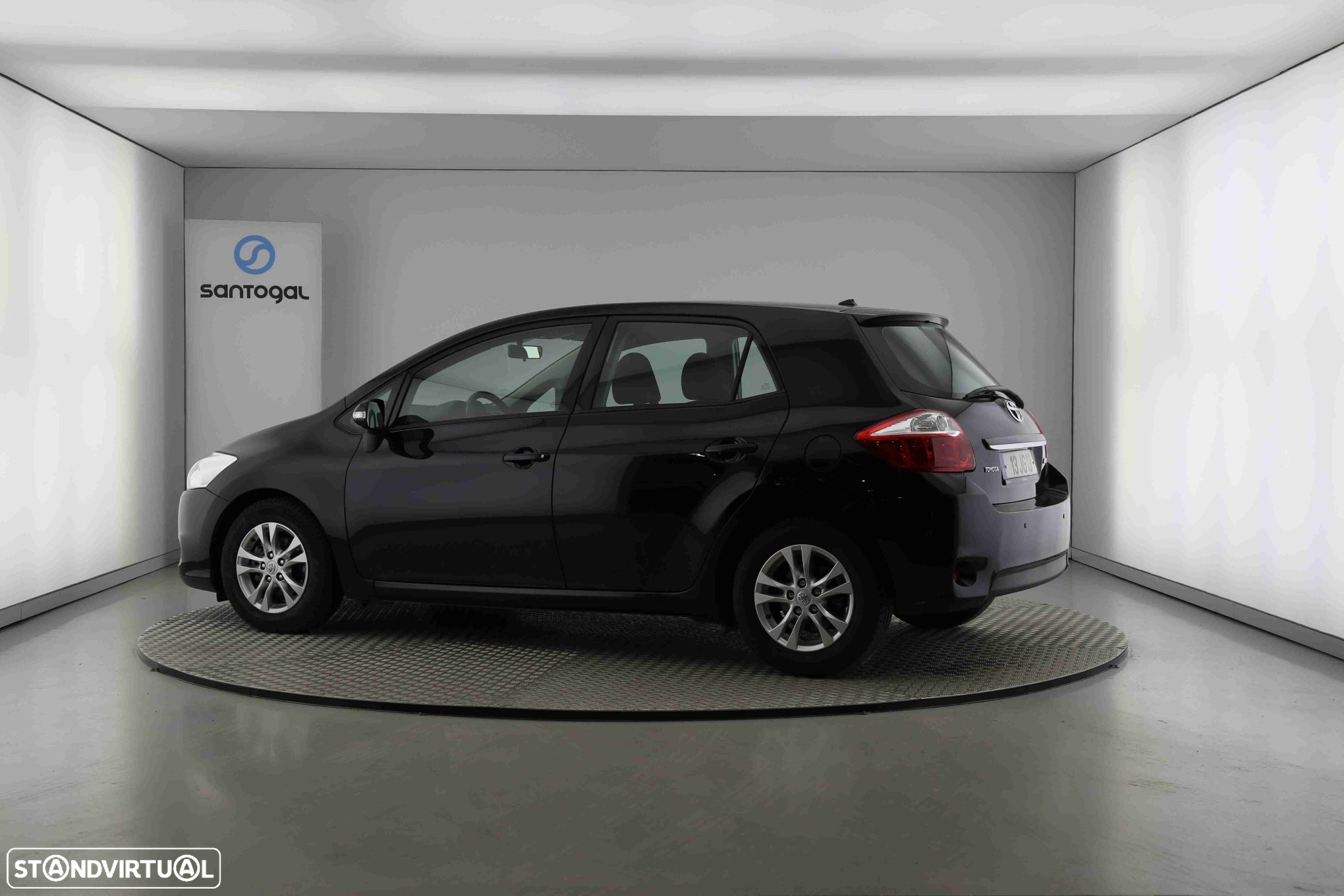 Toyota Auris 1.4 D-4D Comfort - 5