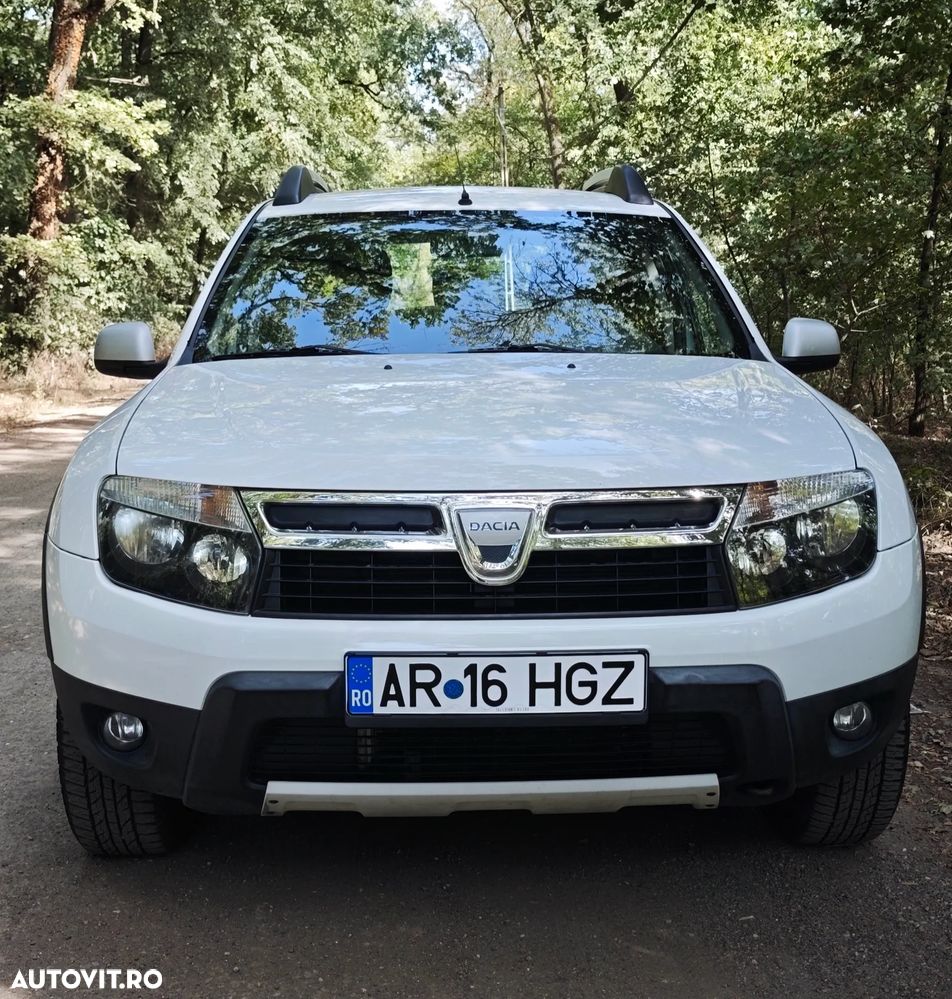 Dacia Duster 2011 photo 3