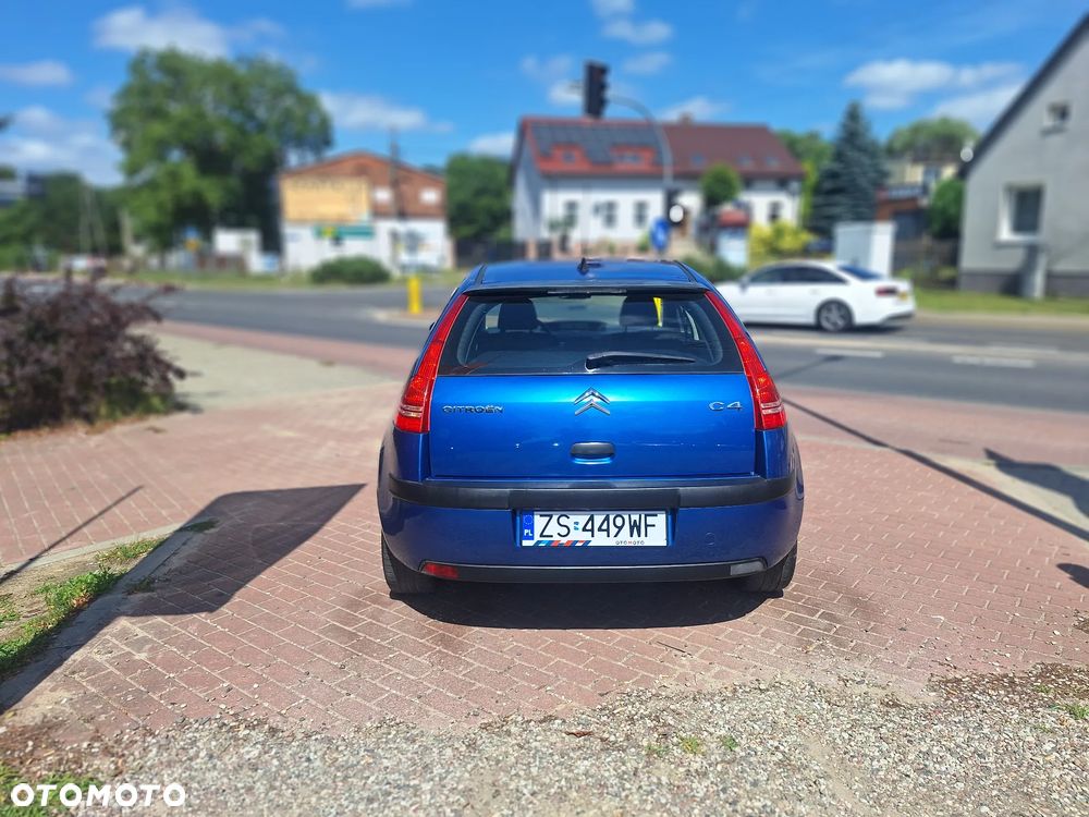 Citroën C4 VTi 120 Exclusive - 12