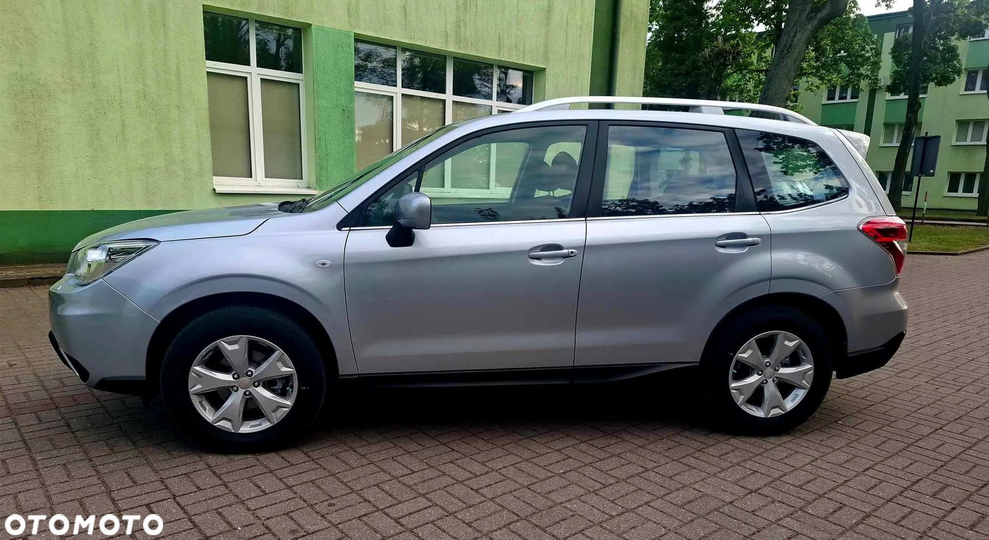 Subaru Forester 2.0i Comfort Lineartronic - 2
