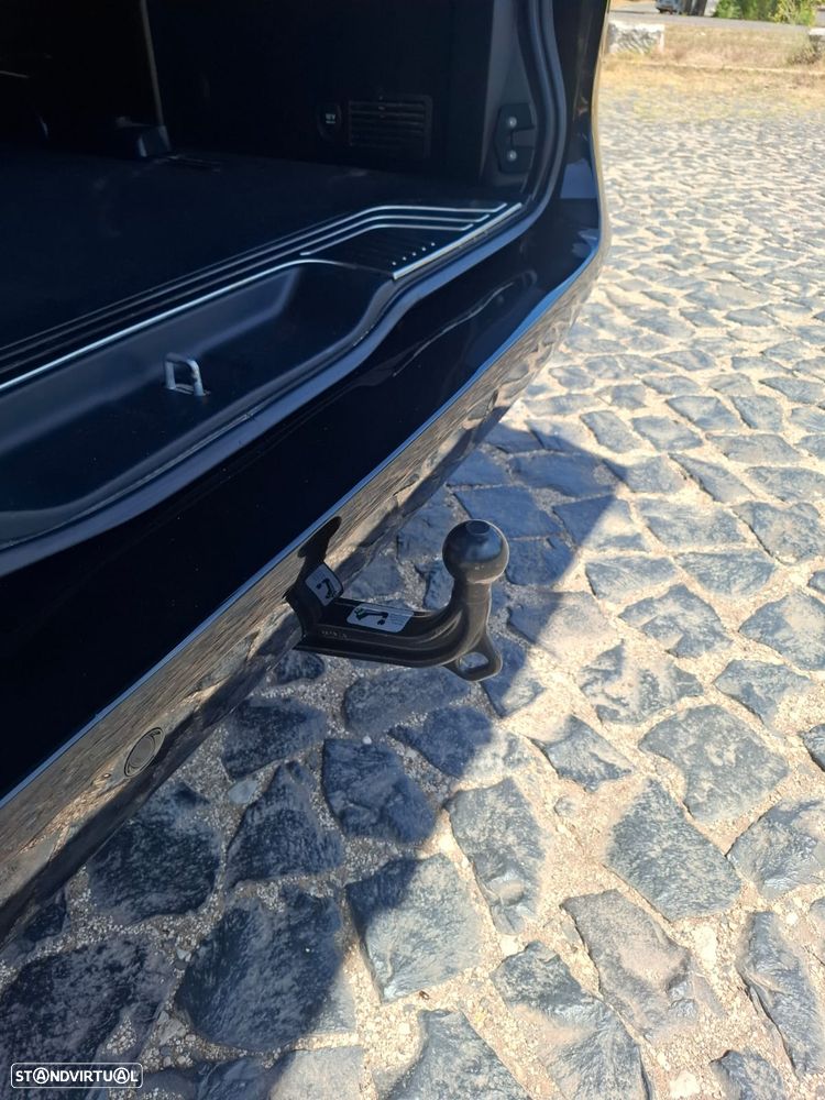 Mercedes-Benz V 250 — fotografia 37