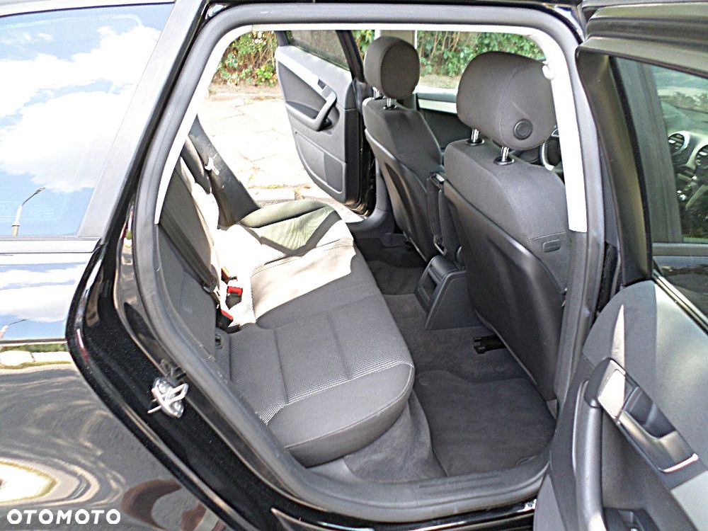 Audi A3 Sportback 2.0 TDI DPF Ambiente - 20