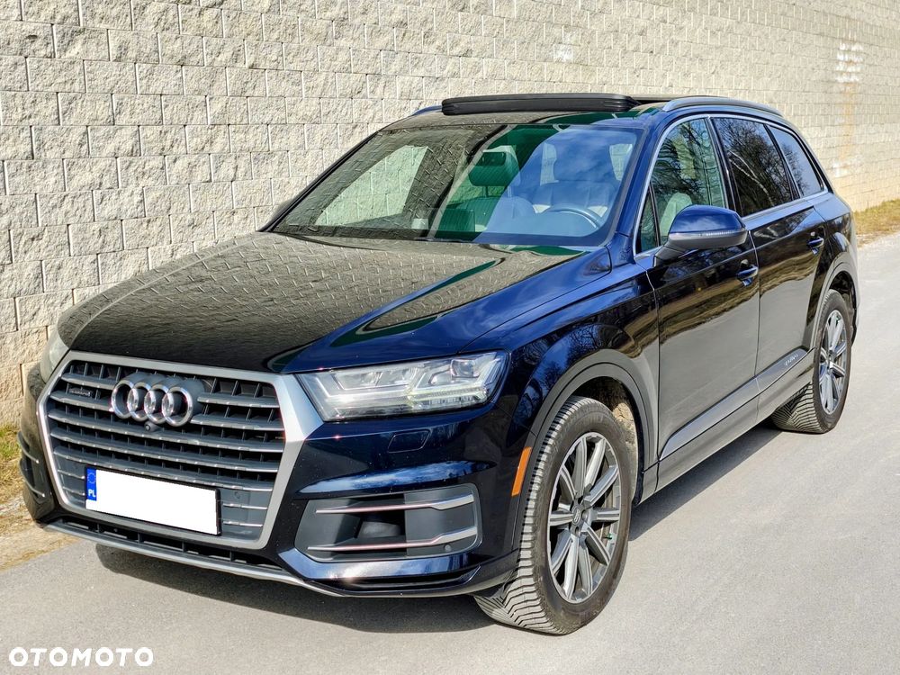 Audi Q7 3.0 TFSI Quattro Tiptronic - 1
