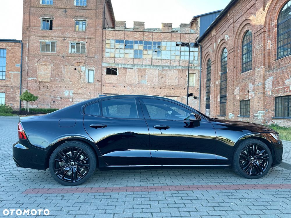 Volvo S60 T8 Recharge AWD Geartronic RDesign - 9