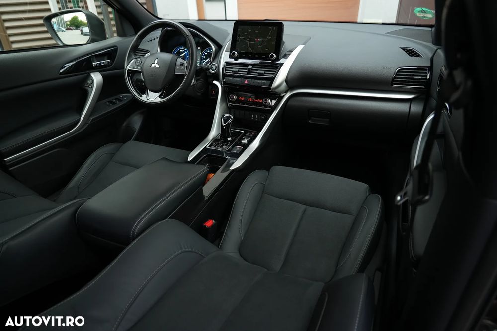 Mitsubishi Eclipse-Cross 4WD Top - 7