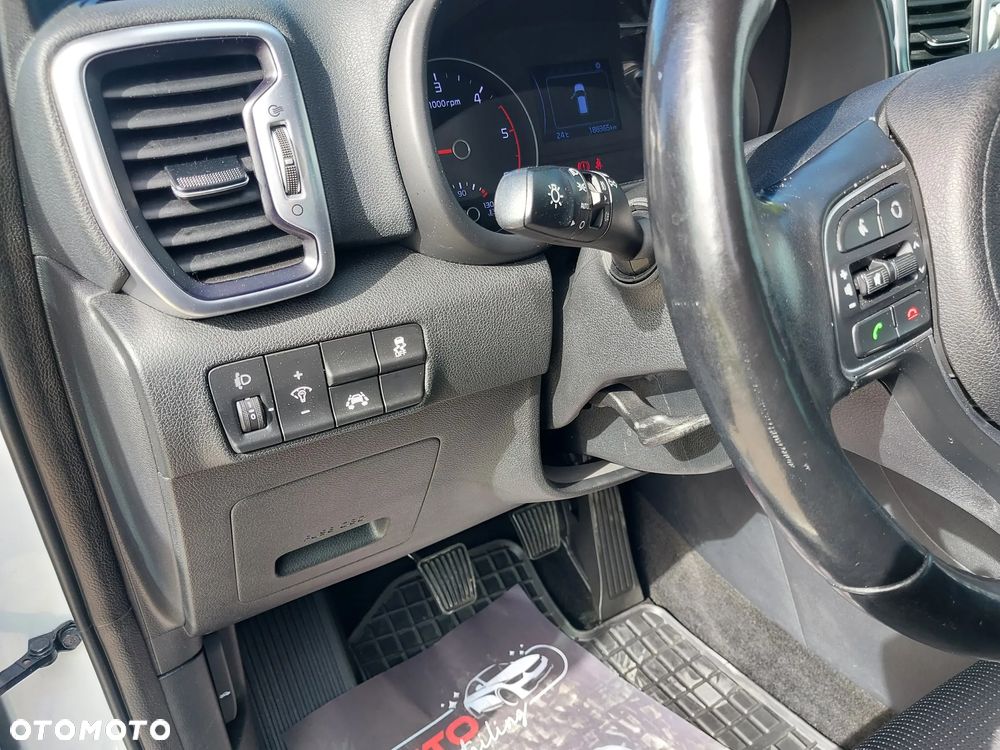 Kia Sportage - 16