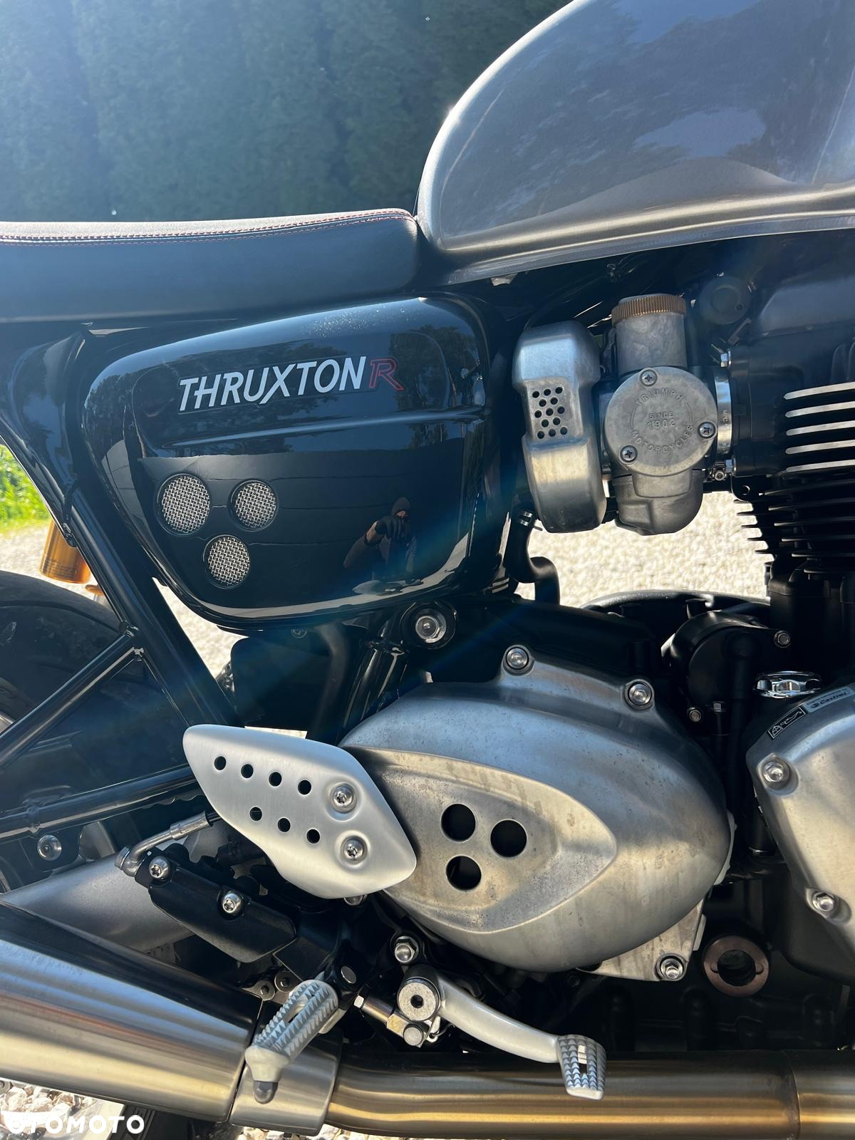 Triumph Thruxton - 19
