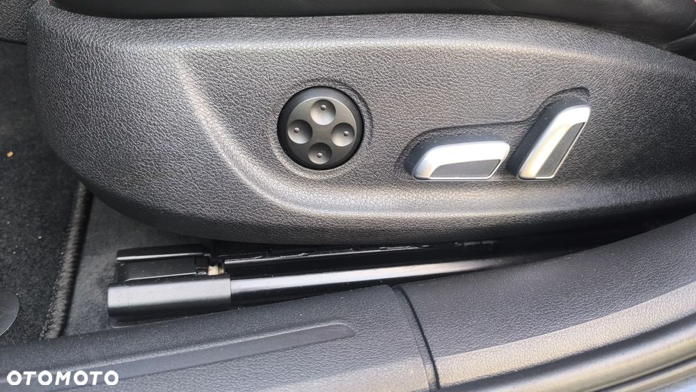 Audi S4 Limousine - 14