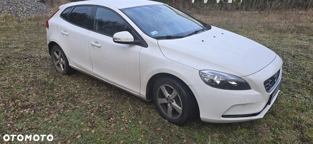 Volvo V40 D4 Drive-E Momentum - 10