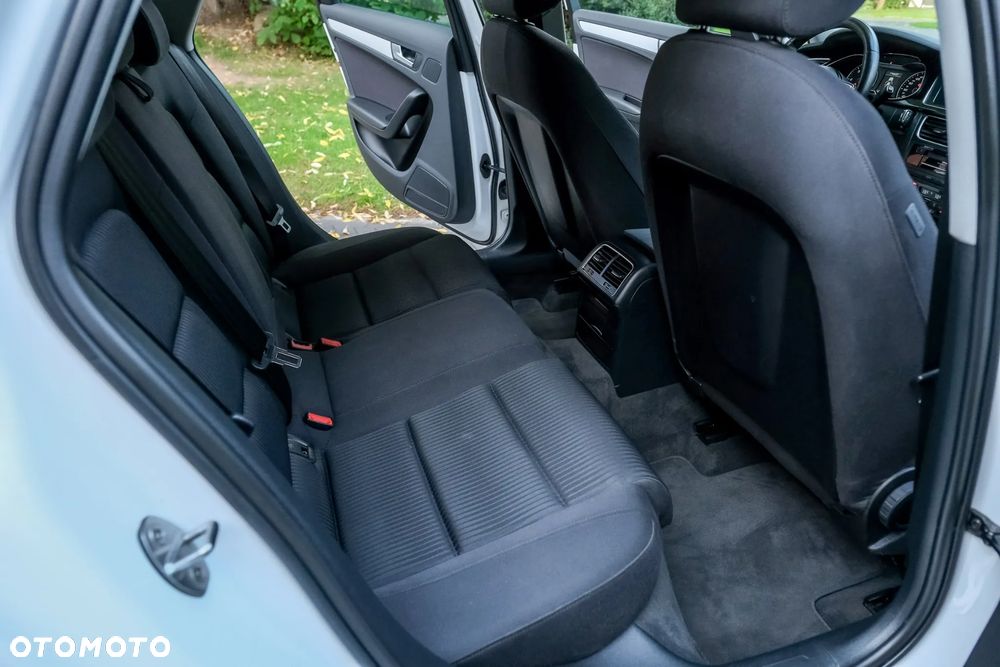 Audi A4 Avant 2.0 TDI DPF S line Sportpaket - 30