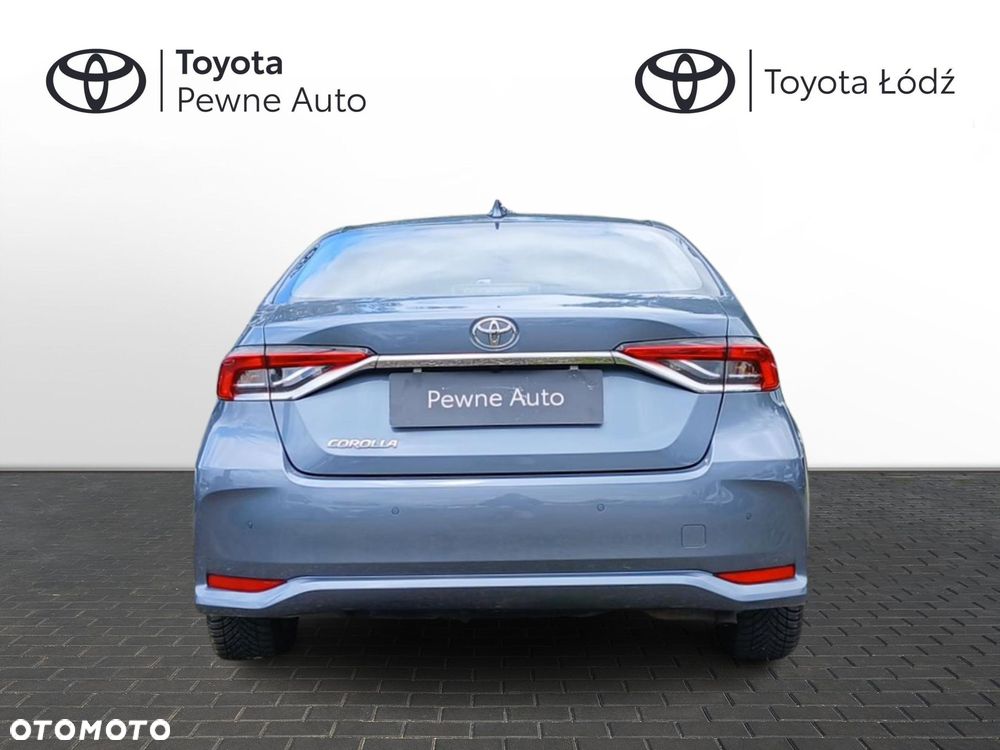 Toyota Corolla - 5