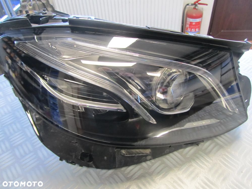 lampa 2139067606 - 1